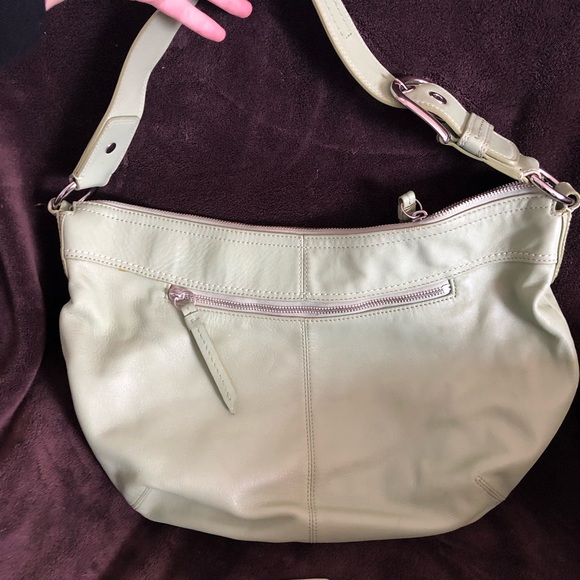 COACH soft leather handbag - Picture 2 of 7